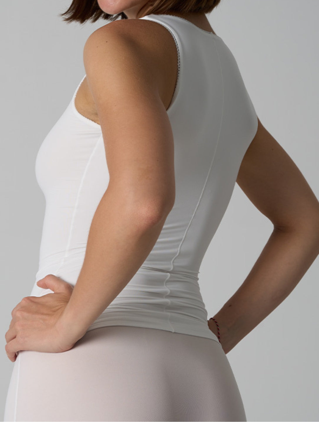 The Smooth Picot Tank