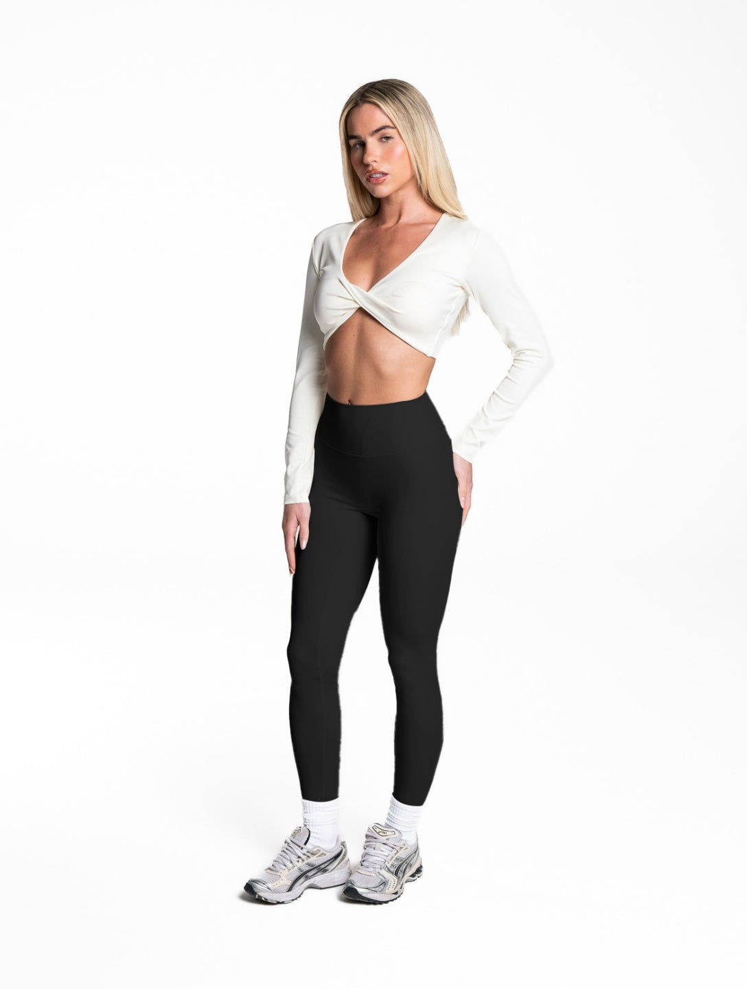 Twist Me Long Sleeve - HeyShape